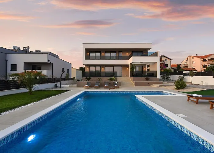 Sunlight Zadarvillas וילה *